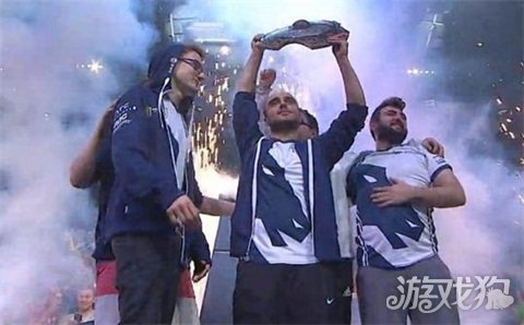 ⚽亚冠精英赛战报：山本悠树传射，谢文能两失单.